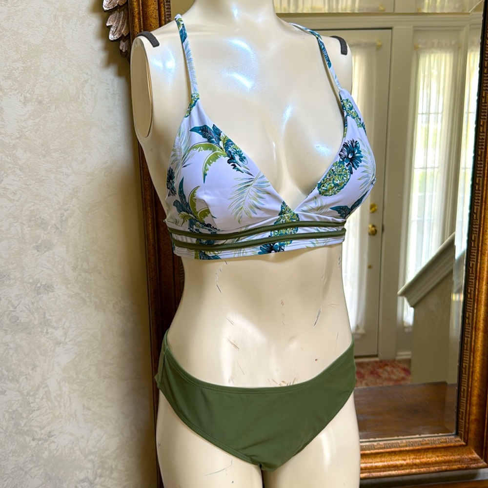 New Shekini Green, Blue & white tropical pineapple Bikini Set.  Size L.